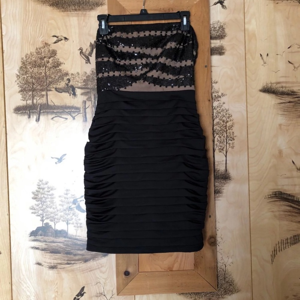 Nikibiki Black Layered Dress with Sequins